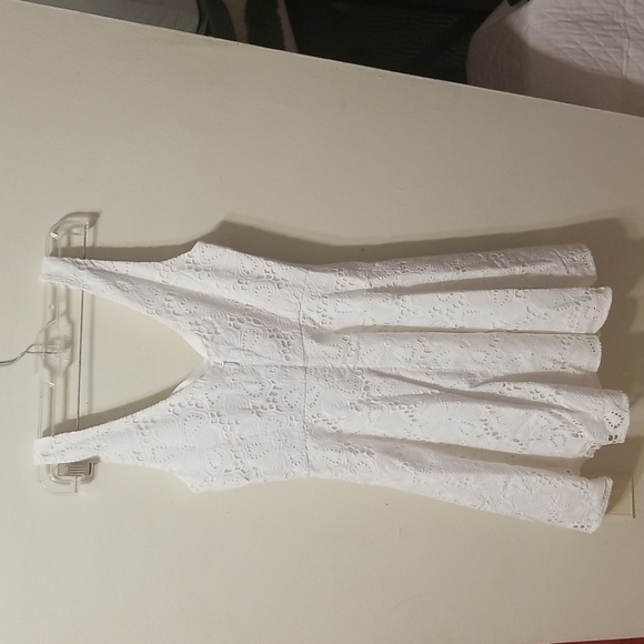 Dress on sale - Picture 2 of 8